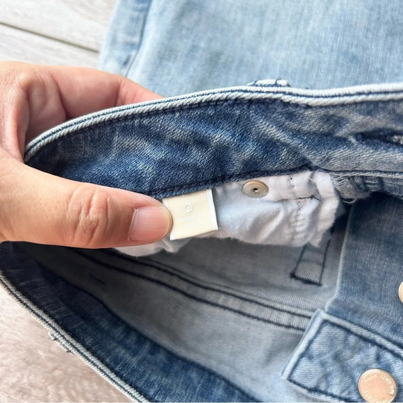 Michael Kors Light Wash Button Down Bootcut fringe Hem Cropped Jeans - Picture 6 of 10